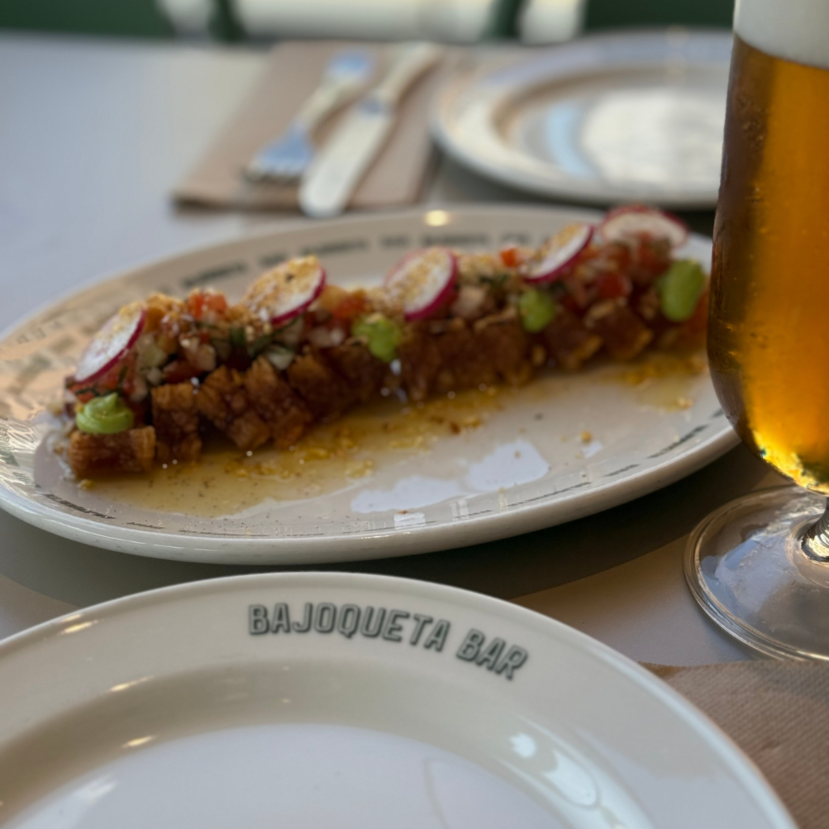 Vajilla Bajoqueta Bar