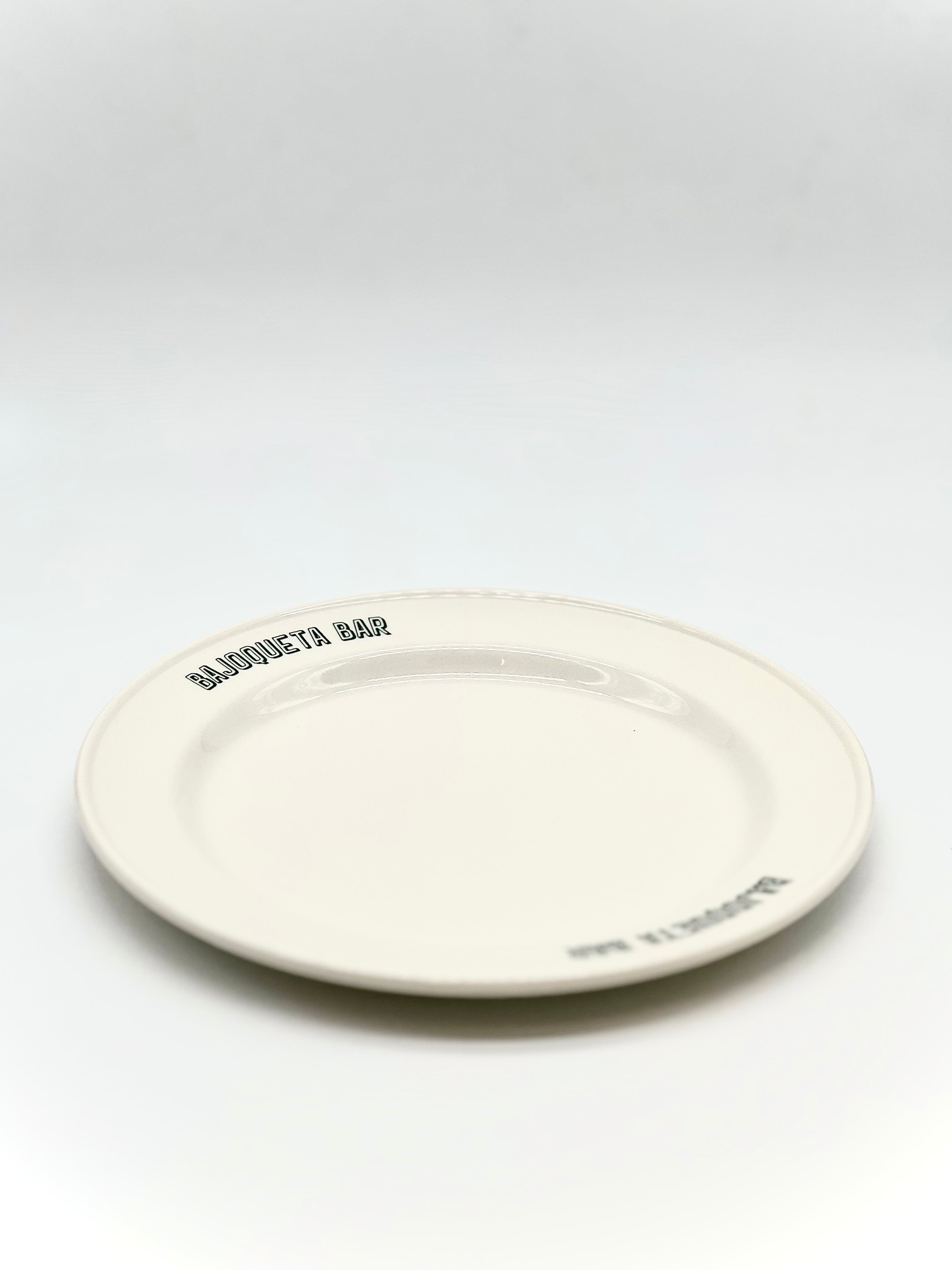 Vajilla Bajoqueta Bar