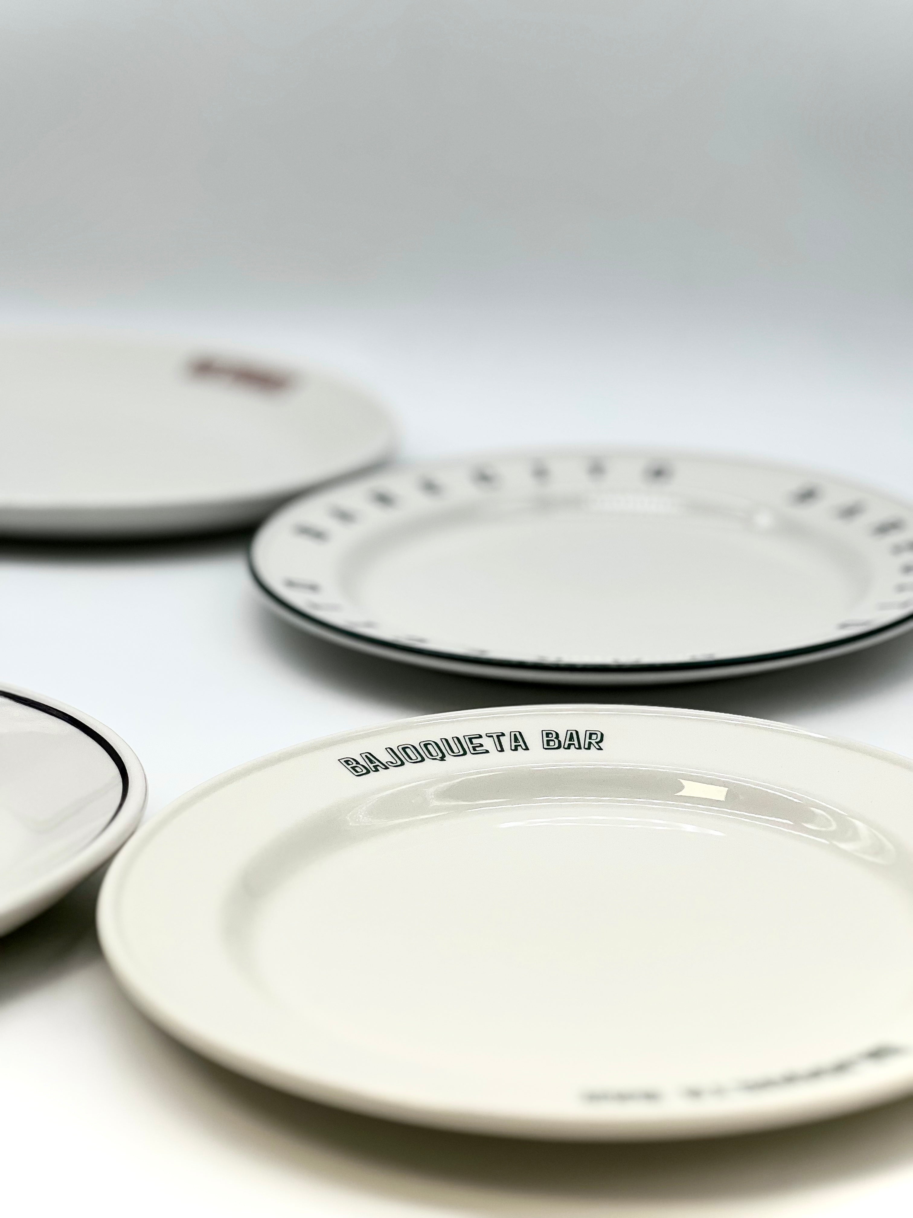 Vajilla Bajoqueta Bar